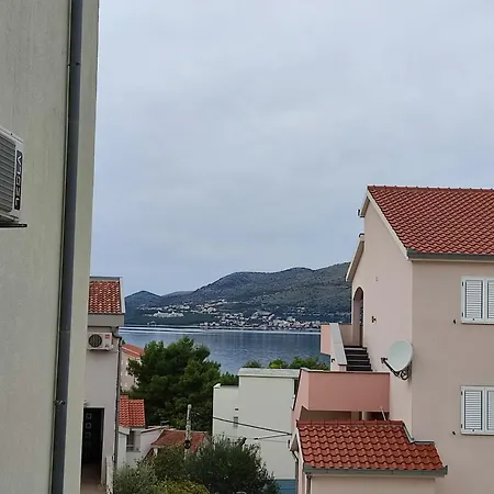 Ciovo Apartamento *